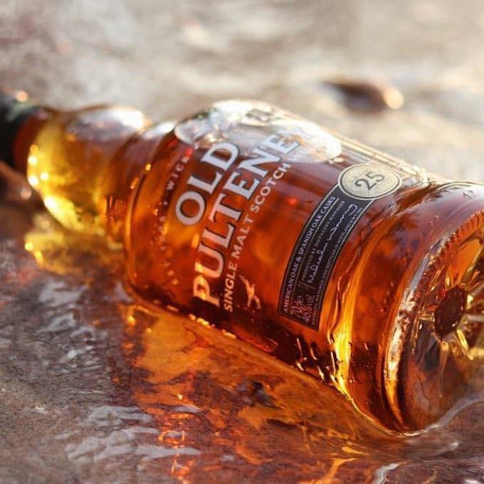 Old Pulteney - 25 Years Old Single Malt Scotch Whisky 蘇格蘭25年單一麥芽威士忌 700ml -  Mango Store